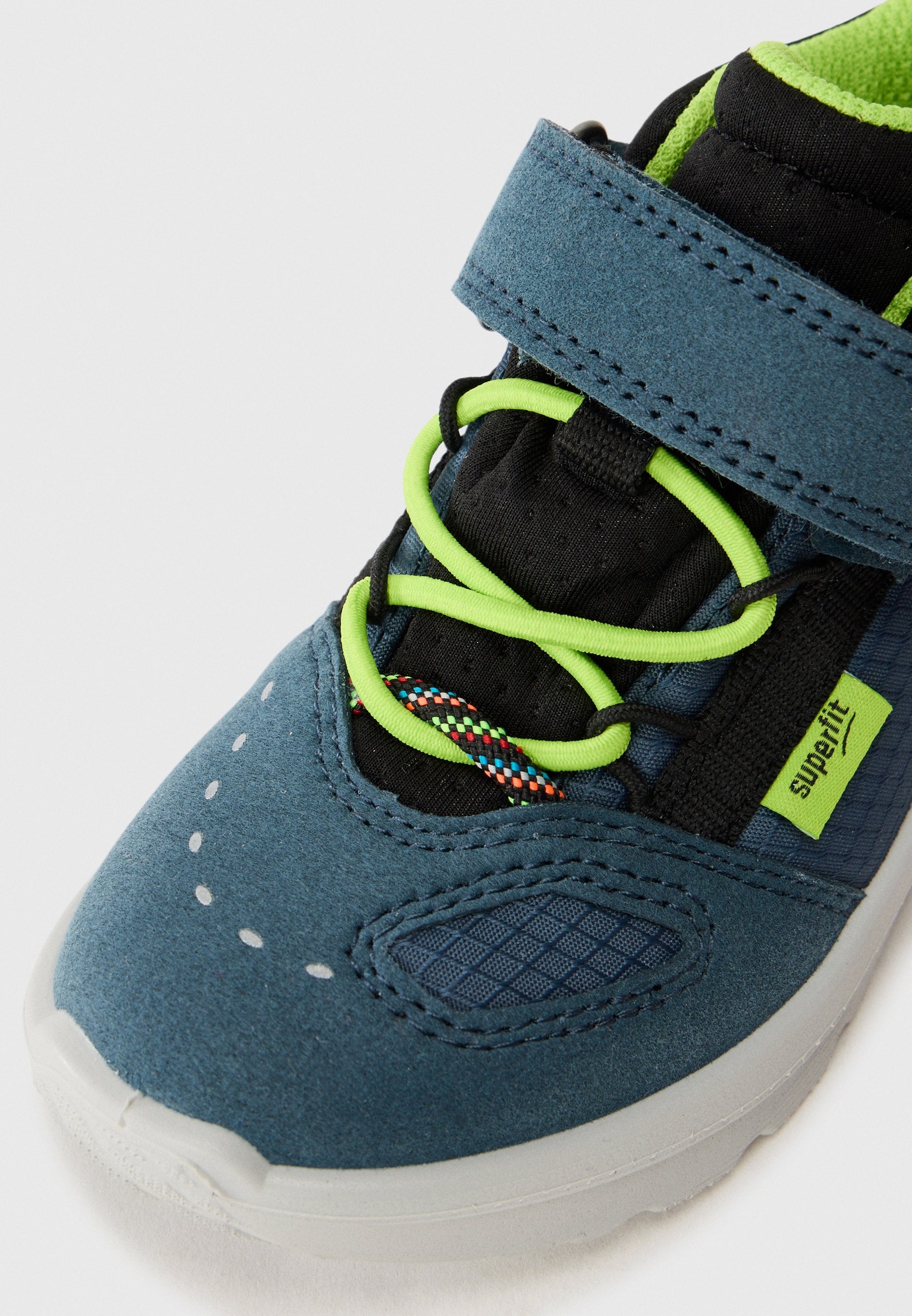 KICKS Media 5