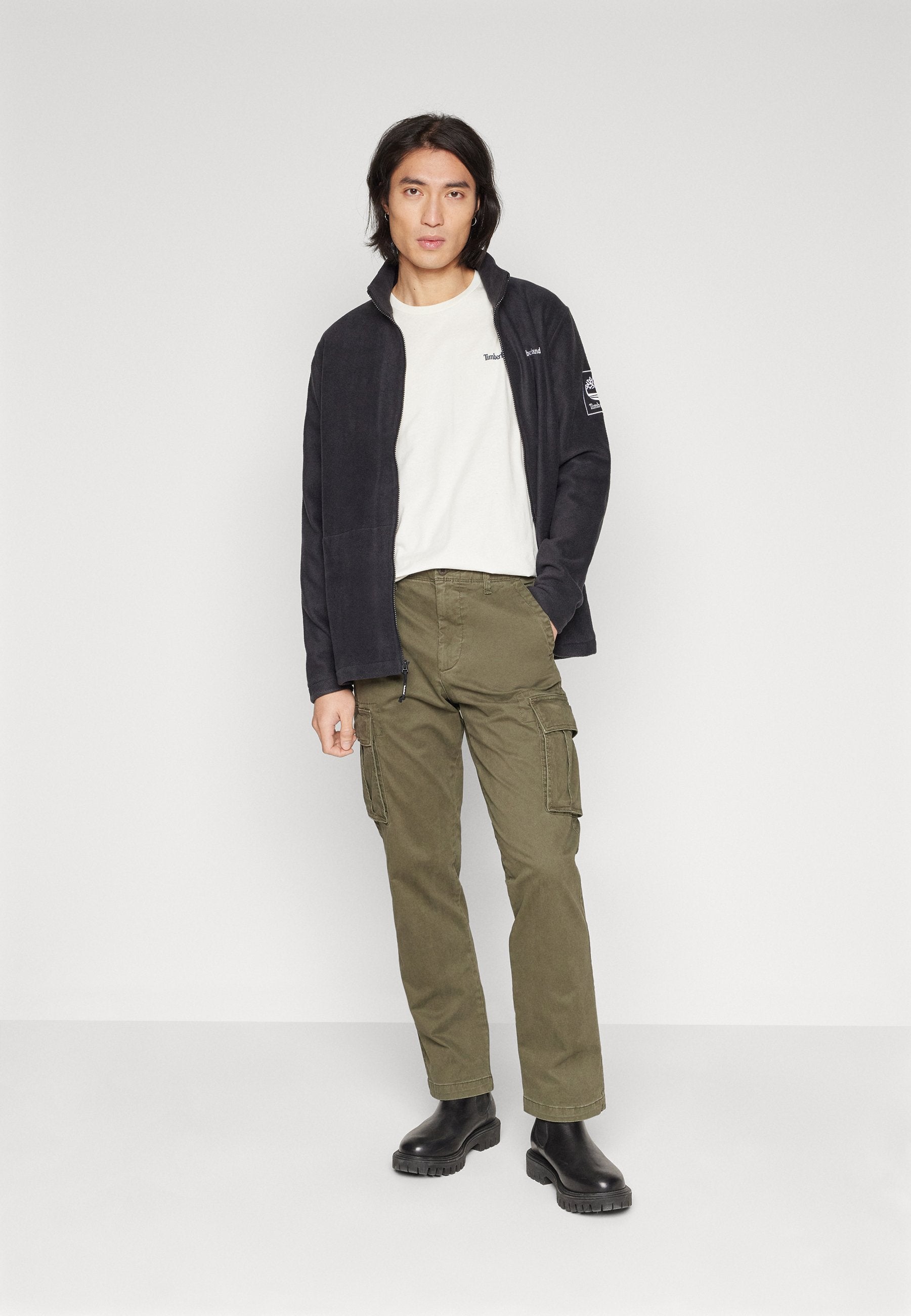 GAP STRAIGHT