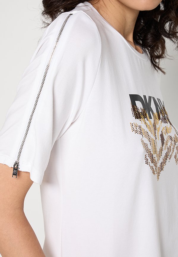 DKNY