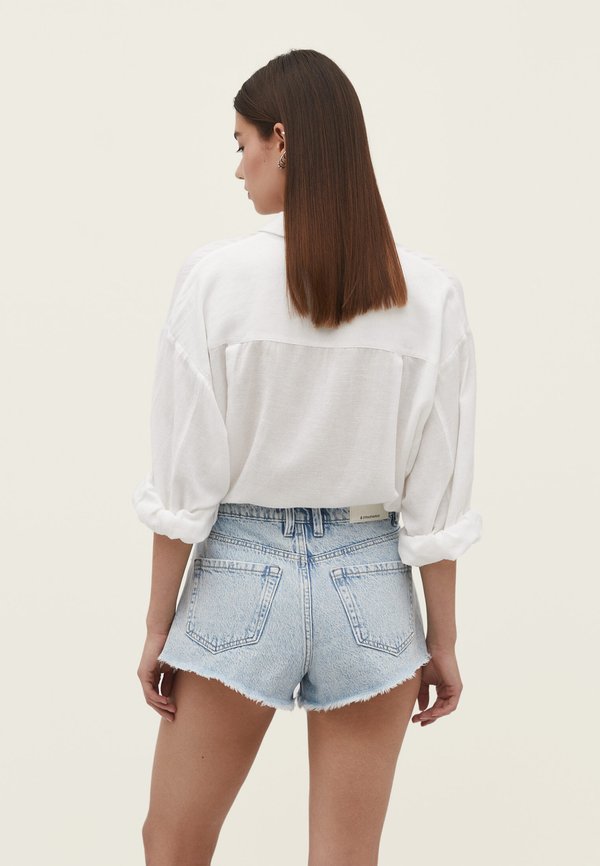 Stradivarius MICRO