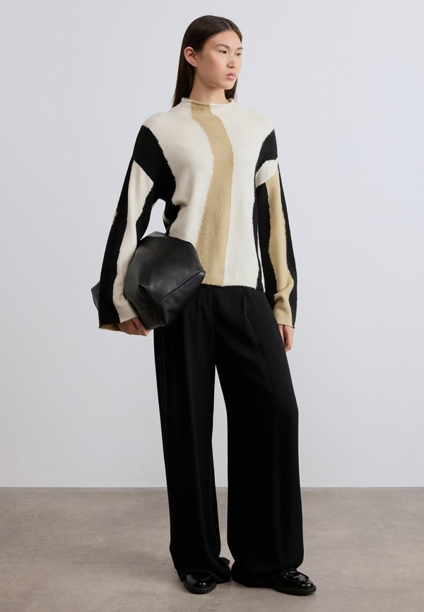 DKNY