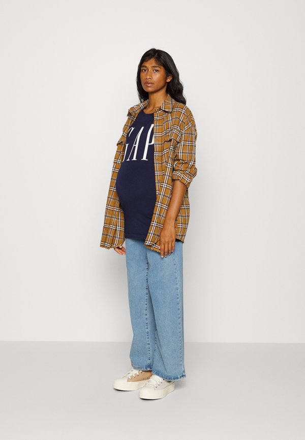 GAP Maternity LOGO TEE