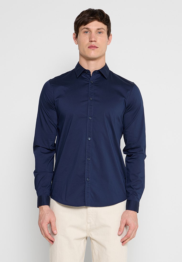 Petrol Industries SLIM FIT