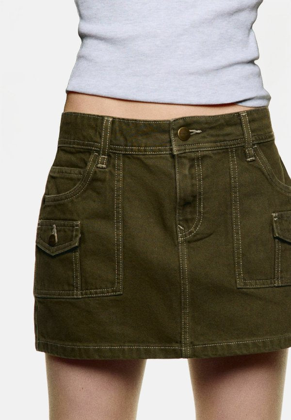Bershka UTILITY