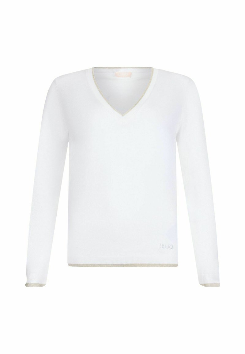 V-NECK Media 1