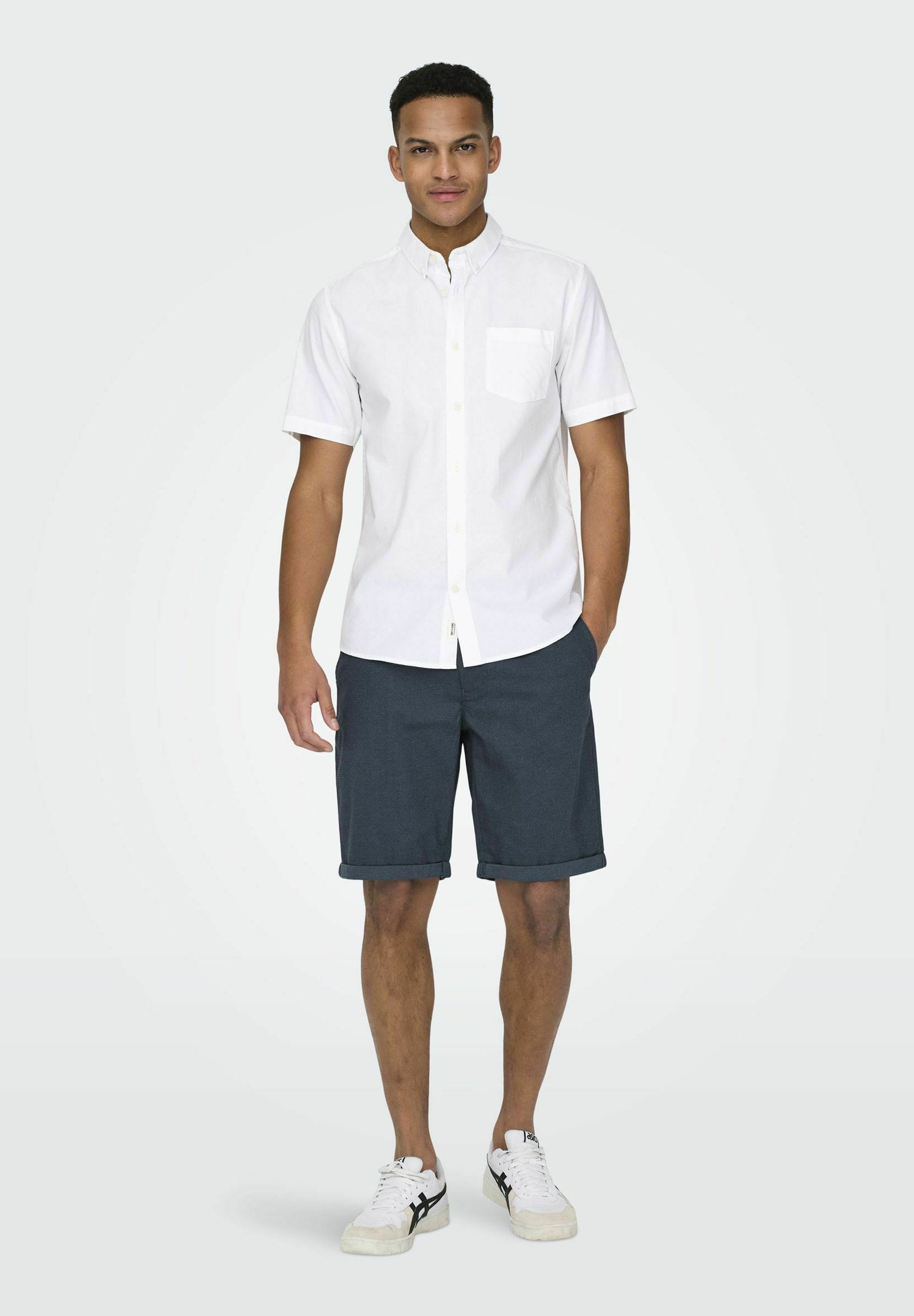 Chino ONSPETER Regular Fit Media 2