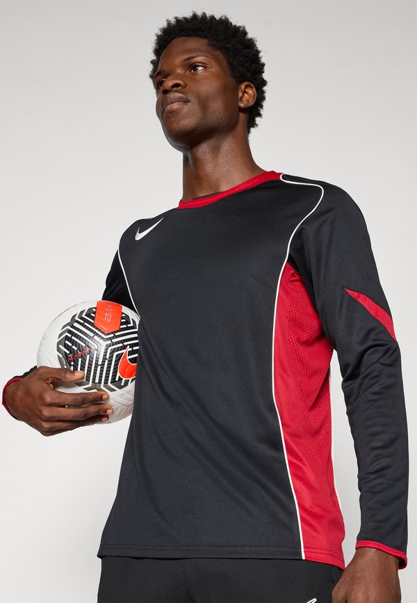 Nike Performance T90 TOP