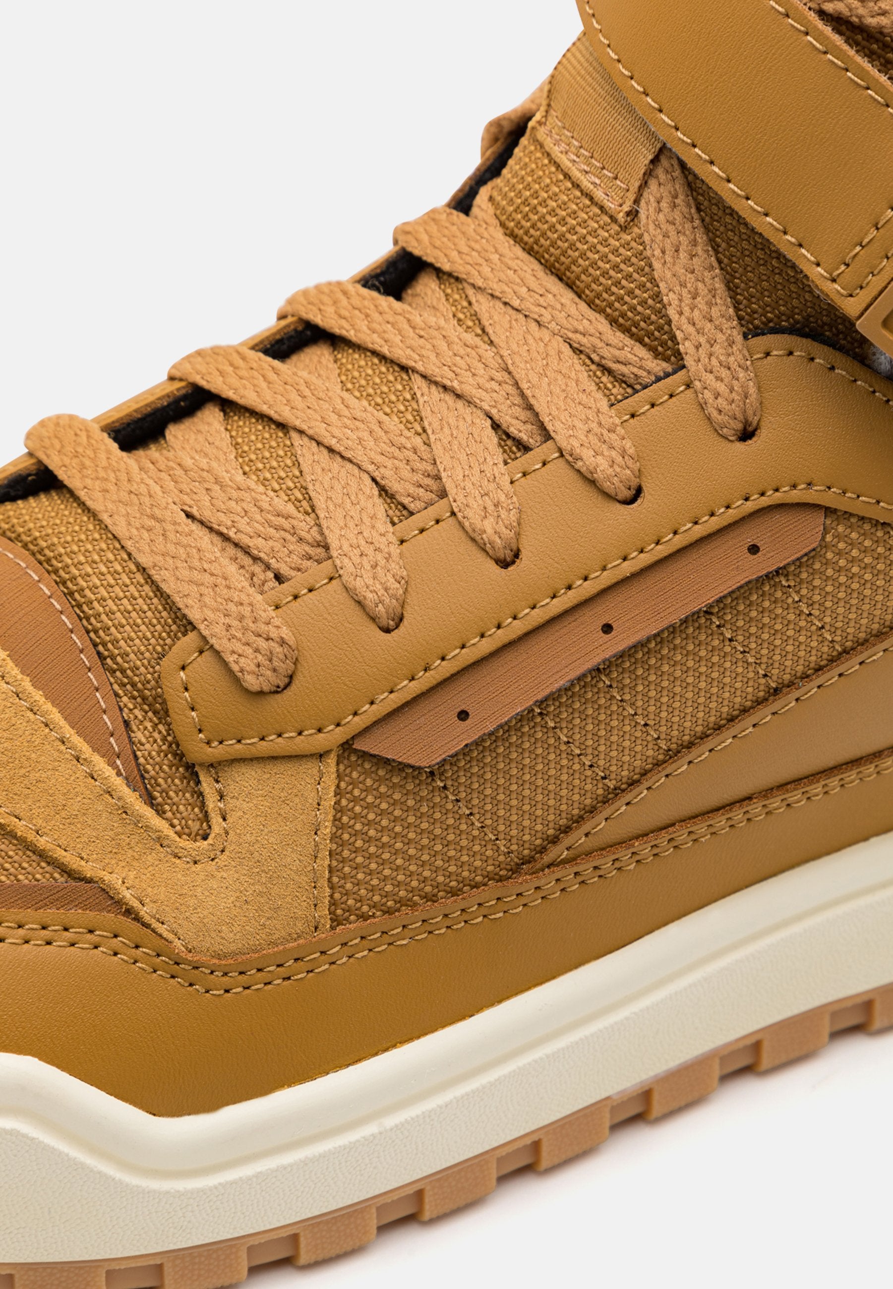 adidas Originals FORUM BOOT