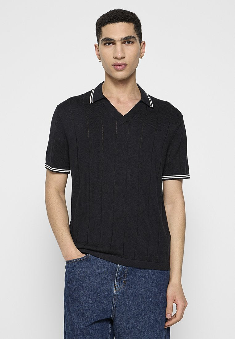 Hollister Co.