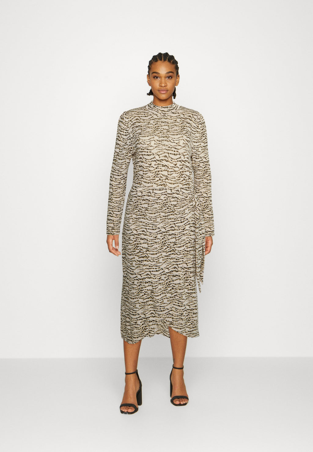 Object OBJANIKA DRESS
