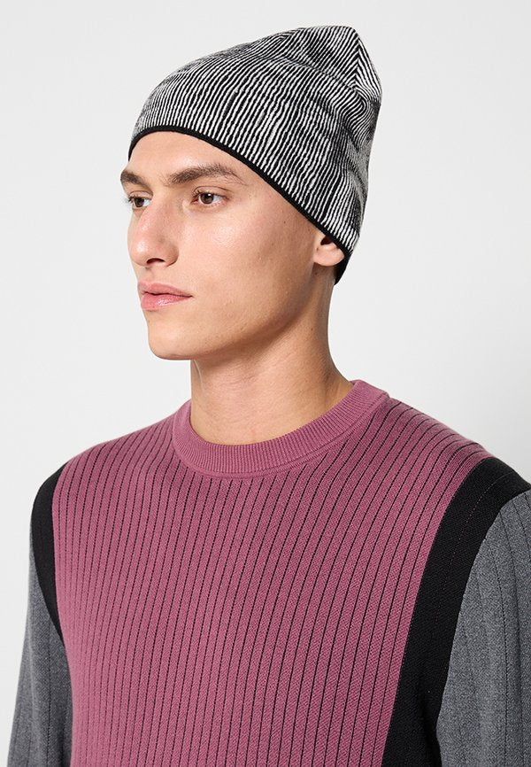 DKNY IN FOCUS