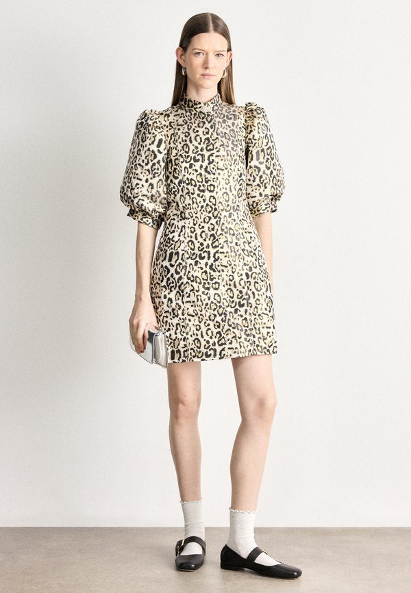 Cras DRESS