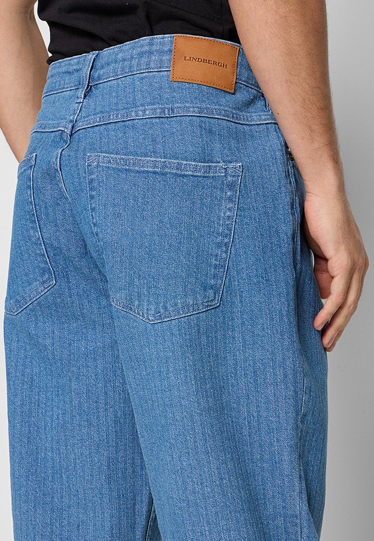 Lindbergh Loose Jeans Media 5