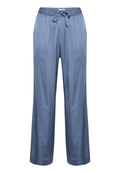 Helle blaue weit geschnittene Hosen mit einem elastischen Bund und einer Frontknotendetail, aus glattem, fließendem Stoff.