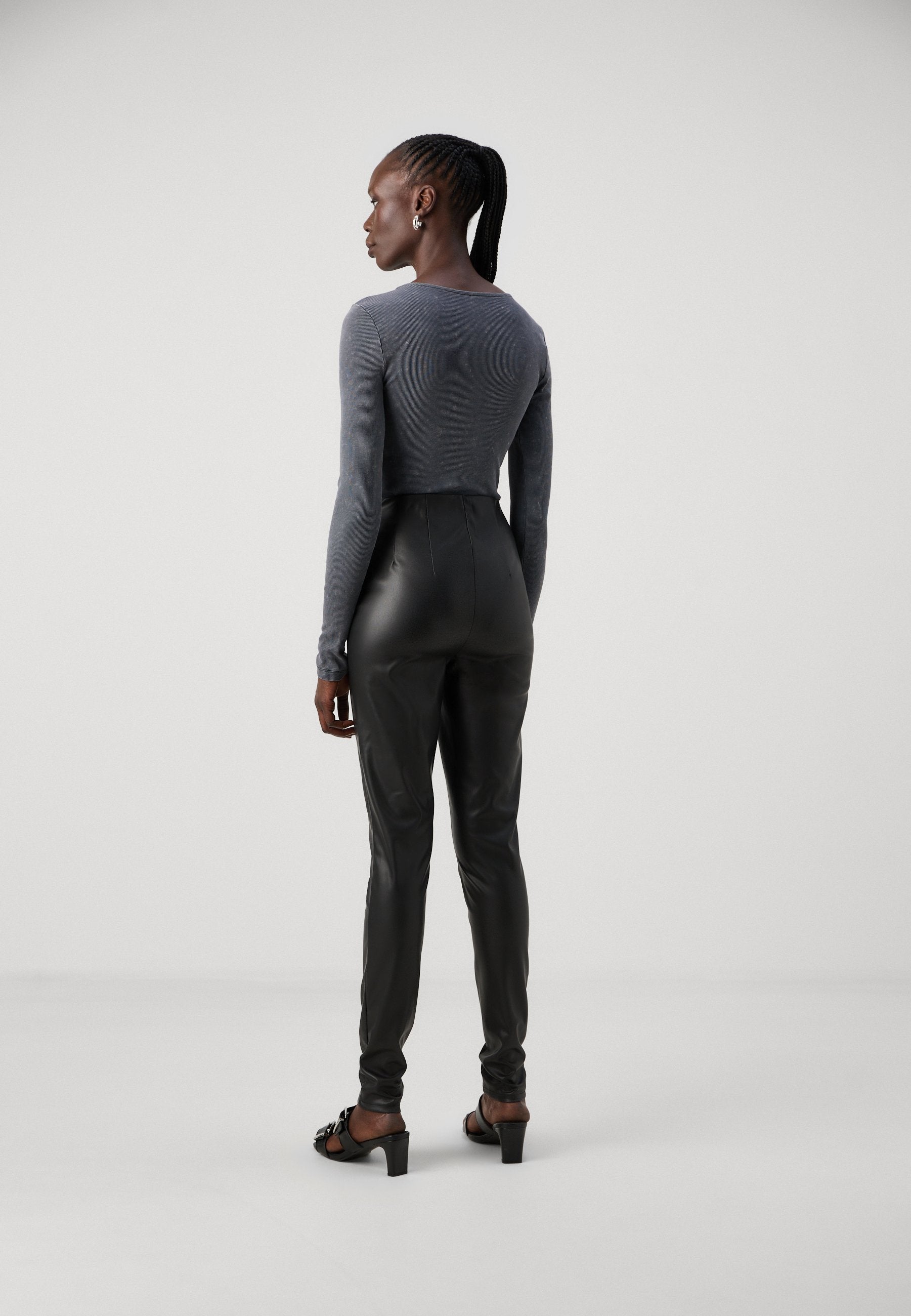 Vero Moda Tall VMLANA SLIM