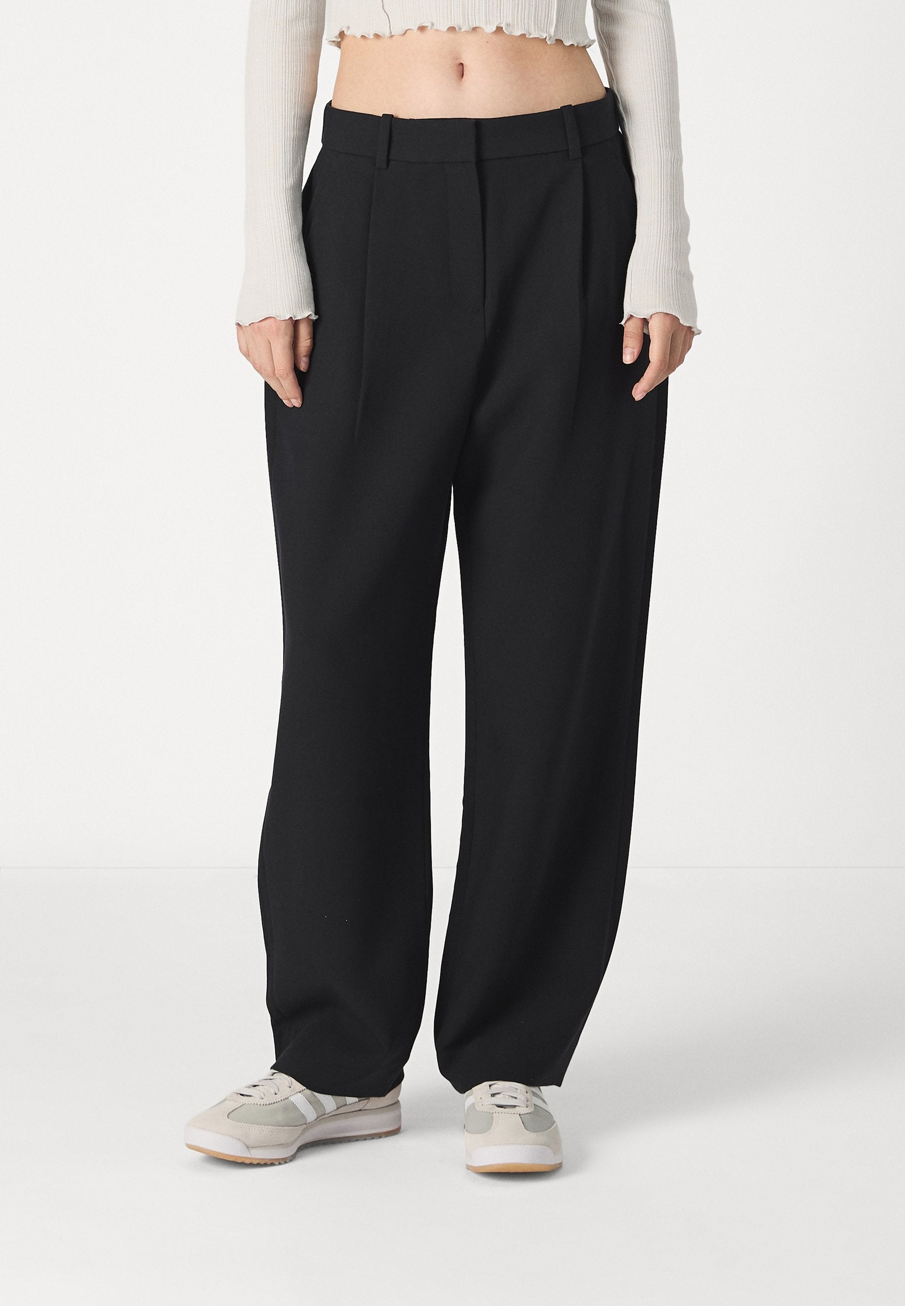 Abercrombie & Fitch CURVE LOVE RELAXED STRAIGHT