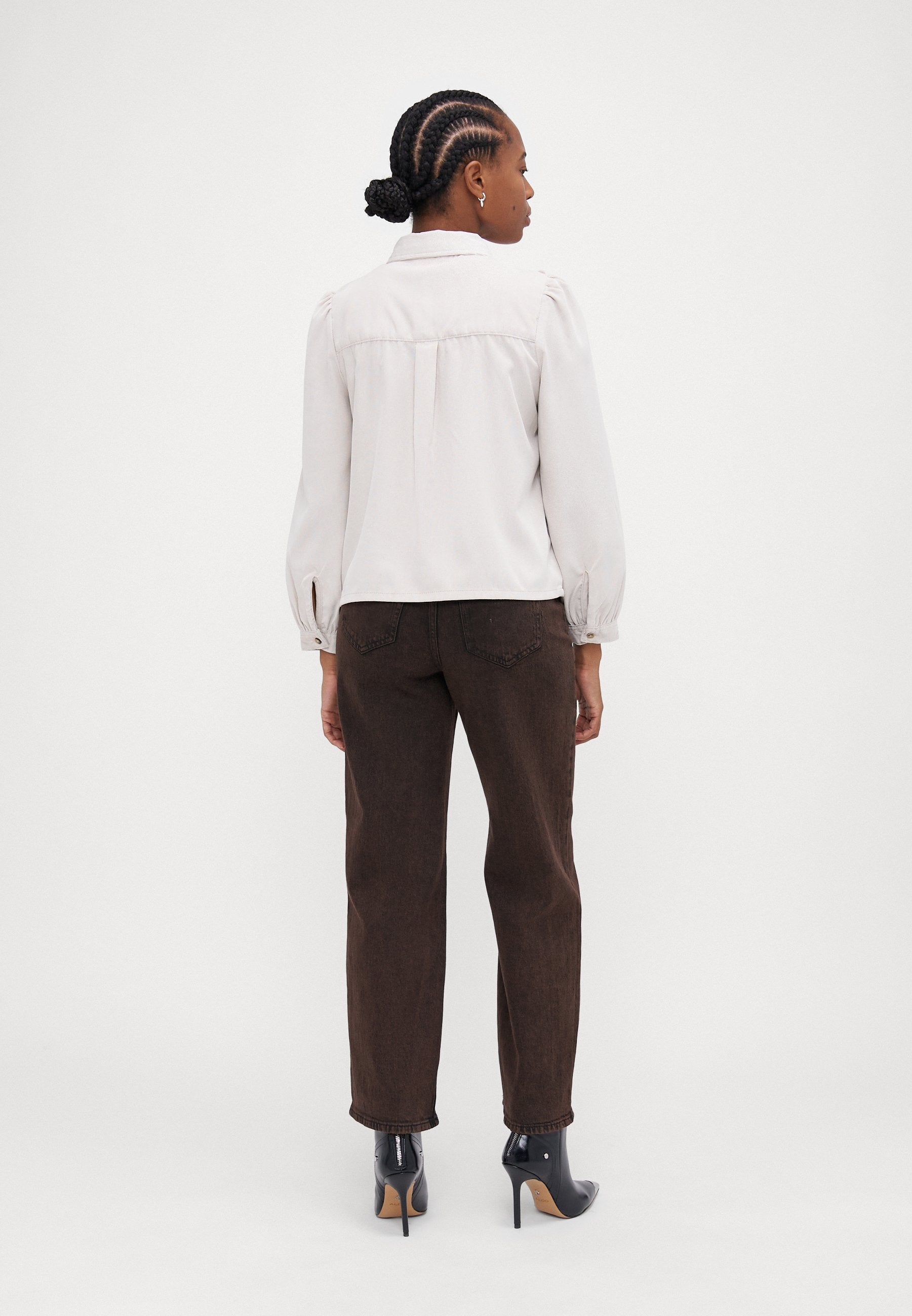 ONLMARIKE FRILL SHIRT Media 4