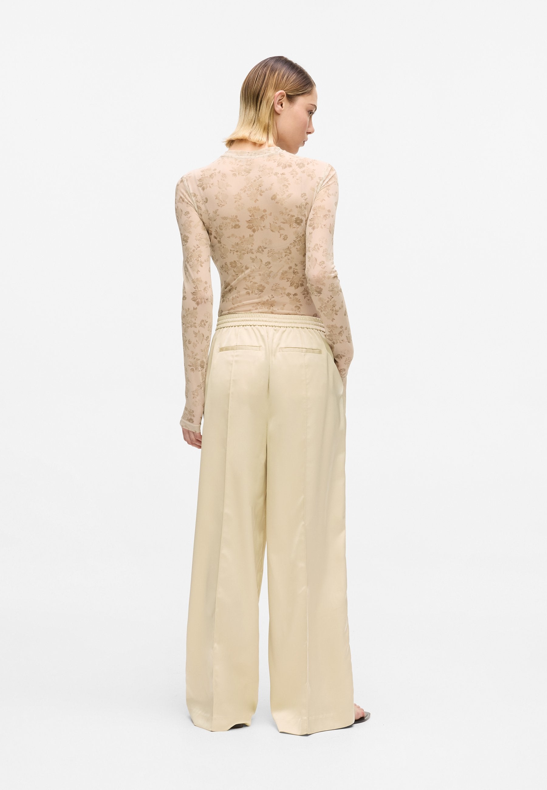 WIDE-LEG Media 4