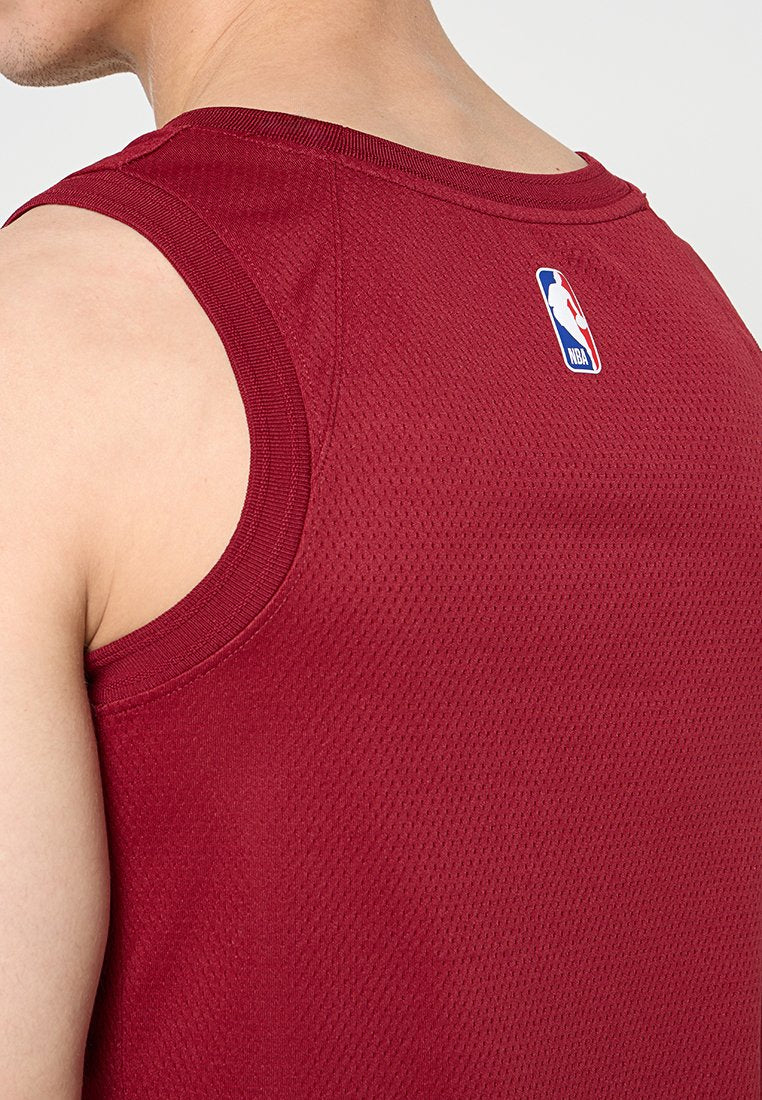 Nike Performance