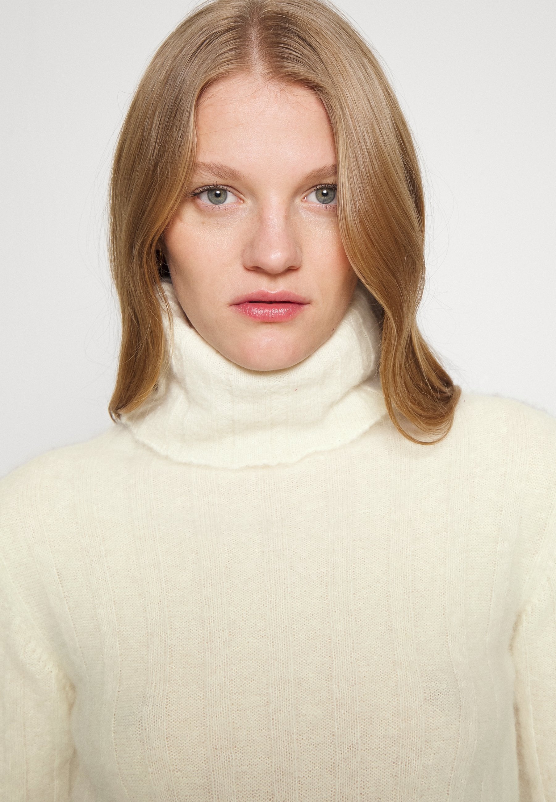 House of Dagmar MARCEL SWEATER