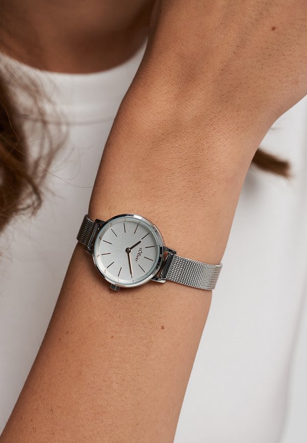 s.Oliver PETITE TIME - Watch - silber