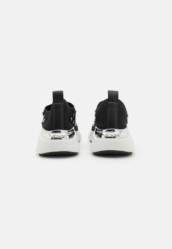 DKNY ZAMORA SLIP ON