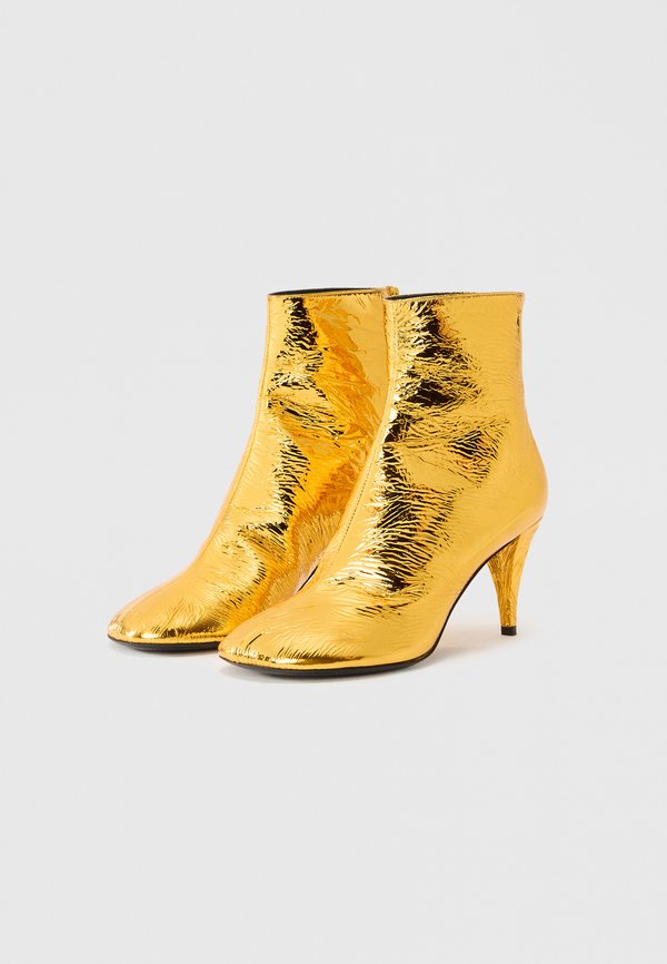 Proenza Schouler