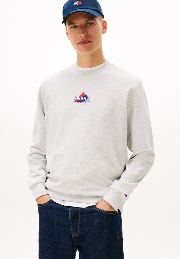 Tommy Jeans MOUNTAIN LOGO EMBROIDERY TERRY SWEATSHIRT