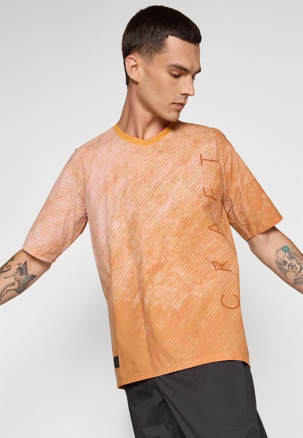 Craft RELAXED FIT