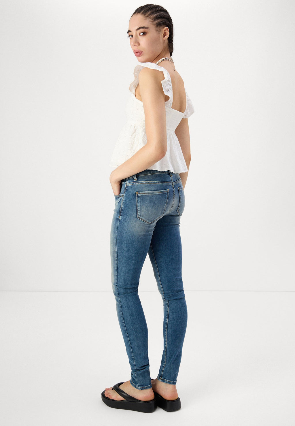 LTB NICOLE