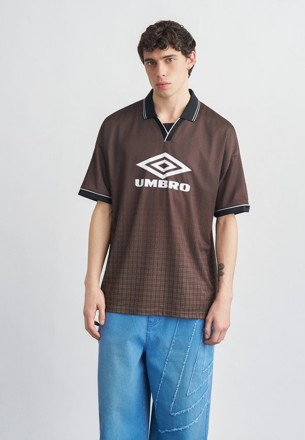 Umbro BOXY FOOTBALL SHIRT