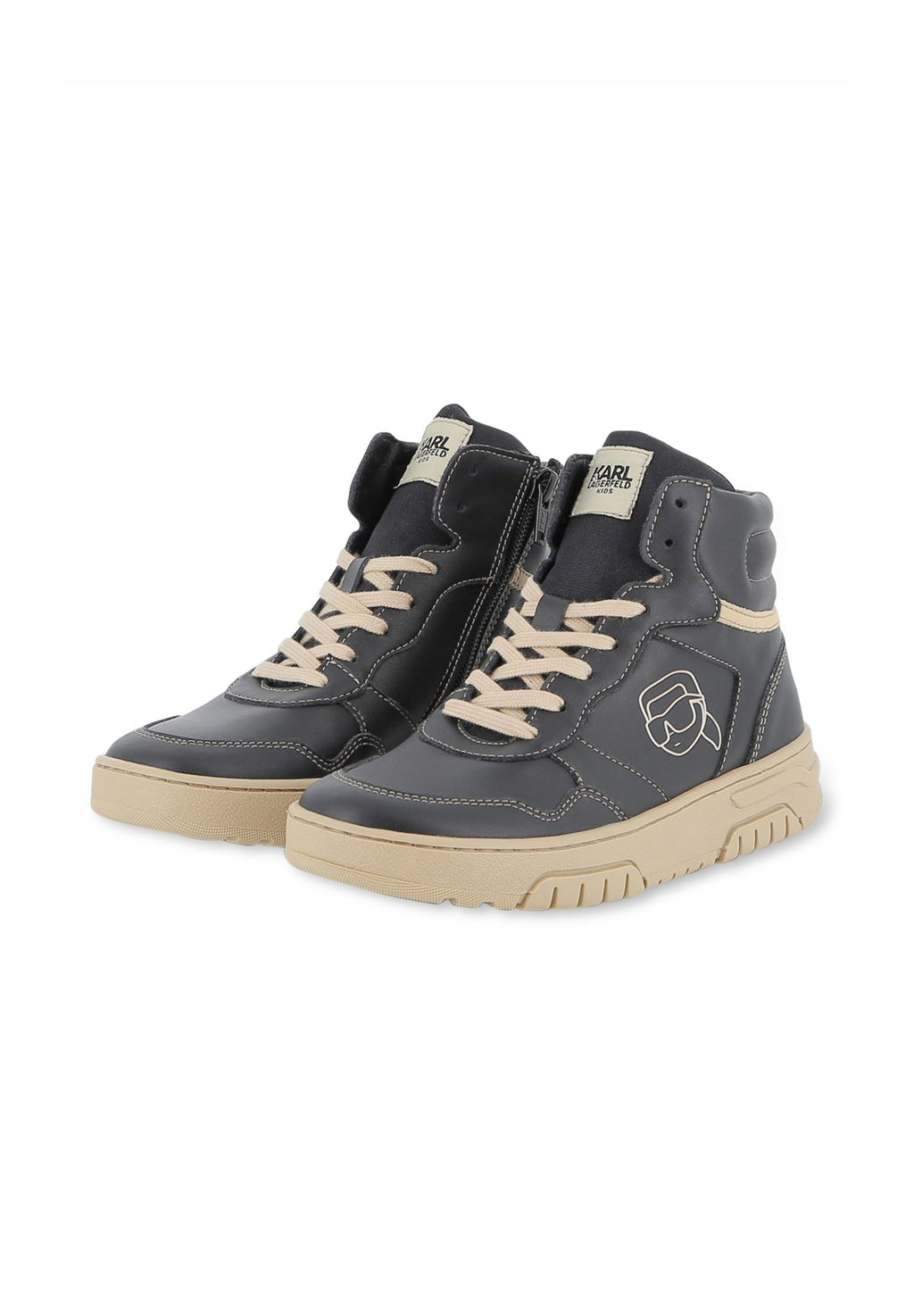 SNEAKERS Media 2
