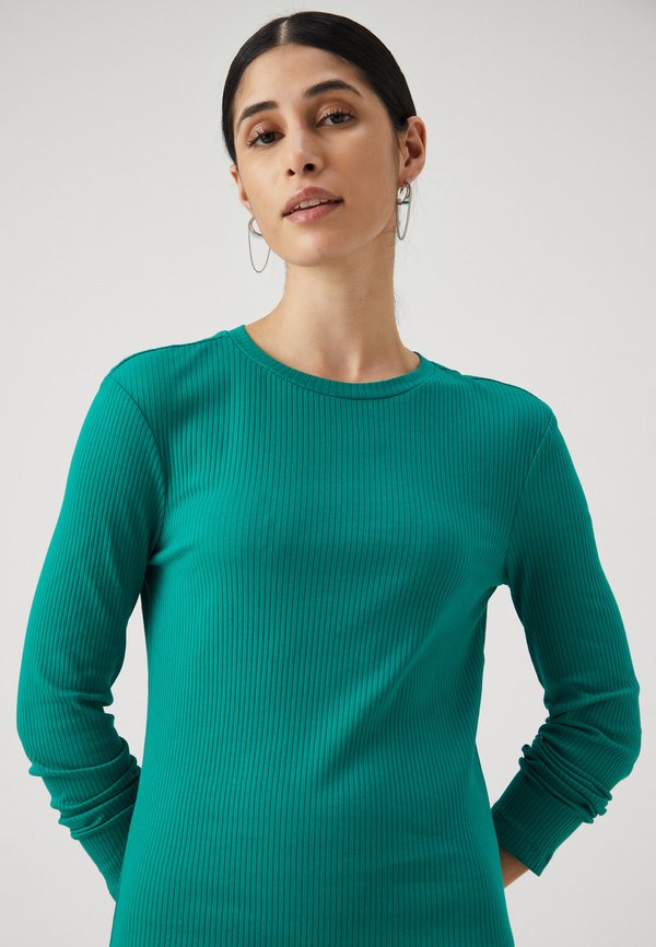 Vero Moda Petite VMLAVENDER O NECK DRESS