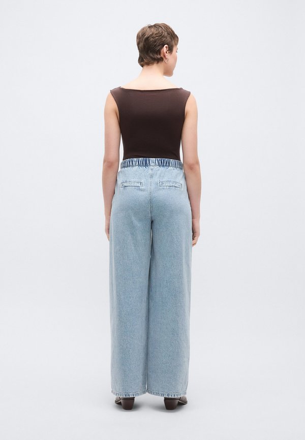 Vero Moda Tall VMVALERIA PULL UP