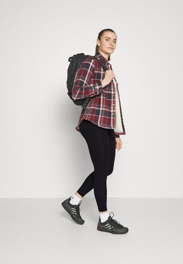Burton ACTIVE