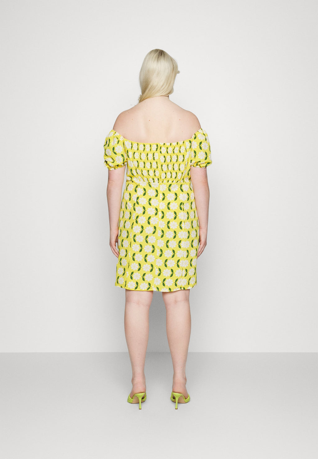 Glamorous Curve BUST CUP DRESS WITH PUFF SLEEVES BACK PANEL