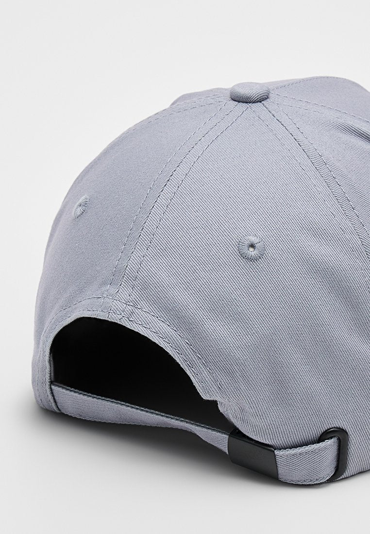 KARL LAGERFELD Cap Media 4