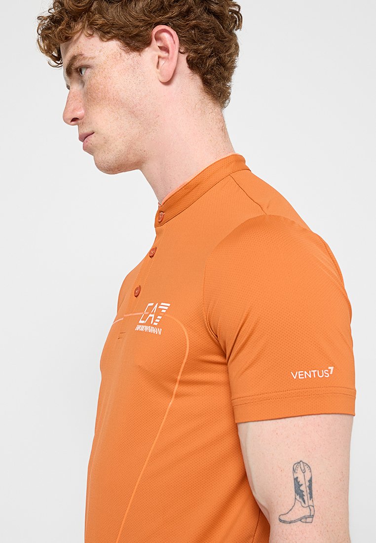 EA7 Emporio Armani