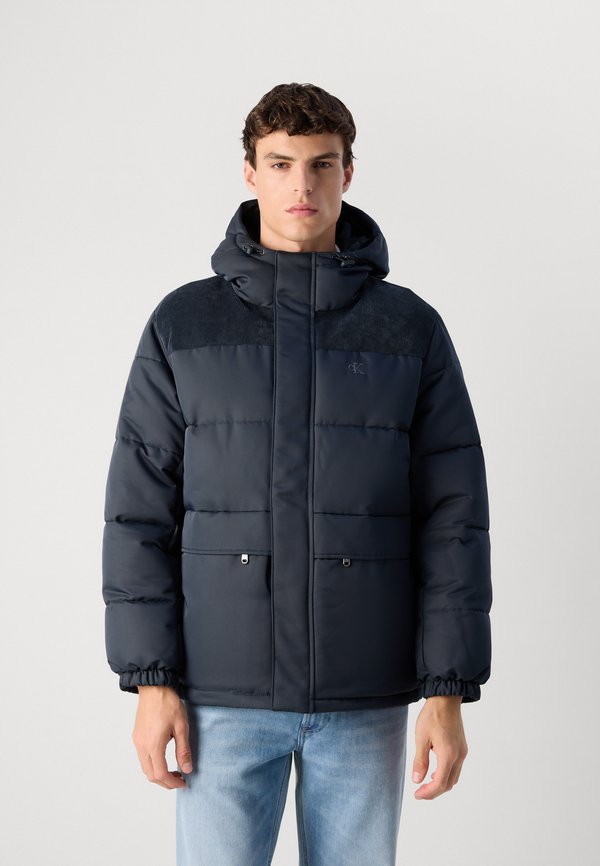 Calvin Klein Jeans MIXED MEDIA PUFFER