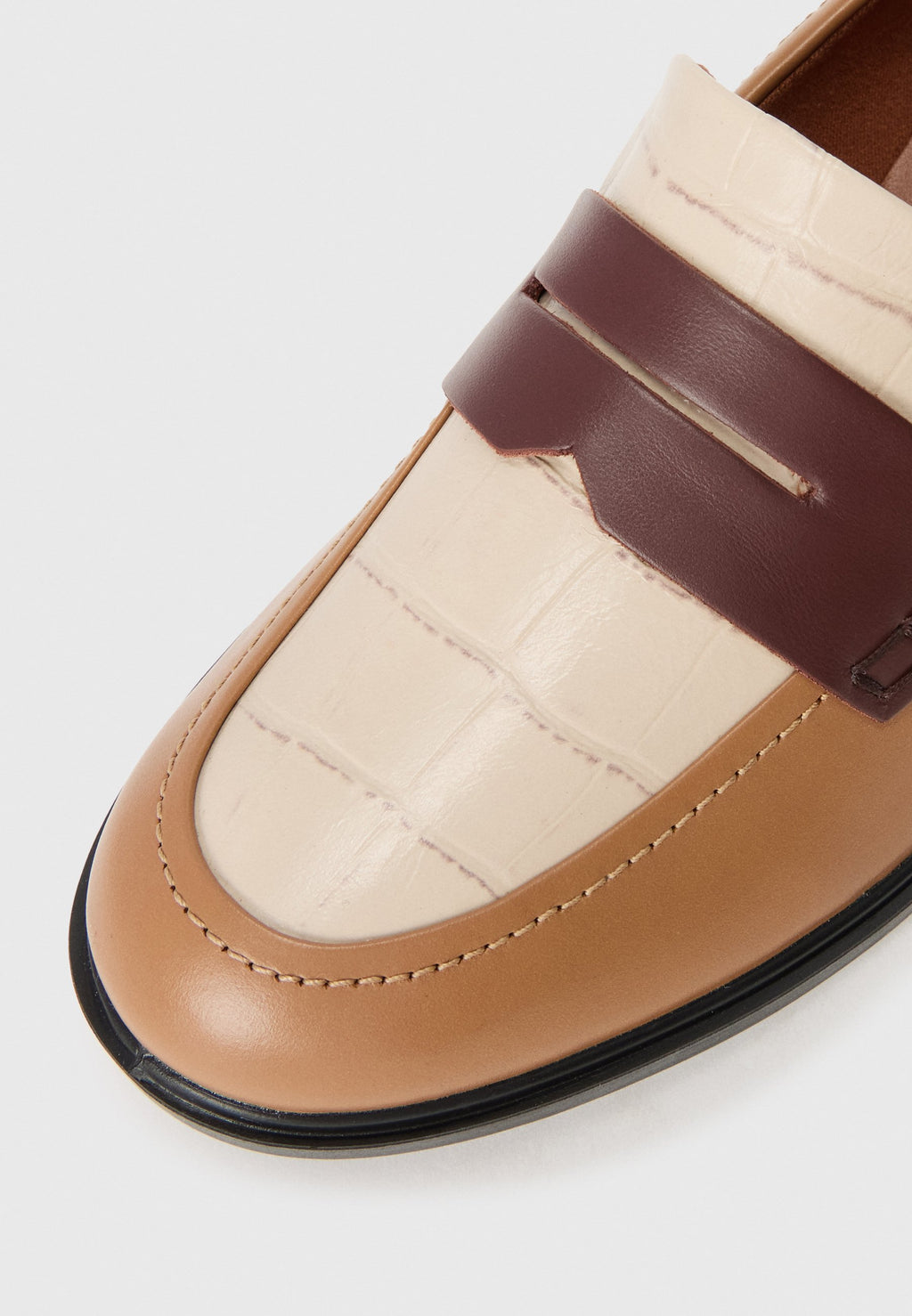 ECCO Slipper Media 5