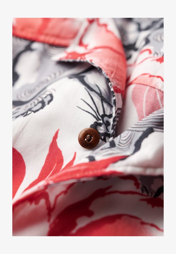Superdry & Co HAWAIIAN RESORT - Shirt - karashishi red