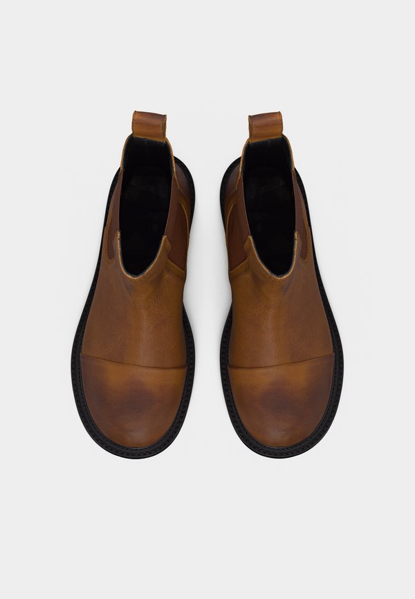 MOSCHINO SCARPONCINO DONNA