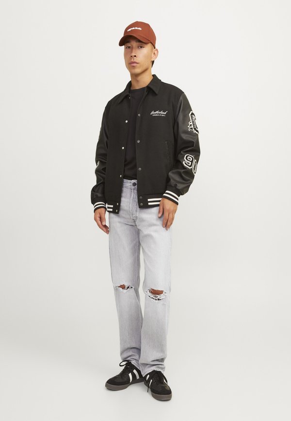 Jack & Jones Relaxed Fit JJICHRIS JJORIGINAL SBD 021 LN