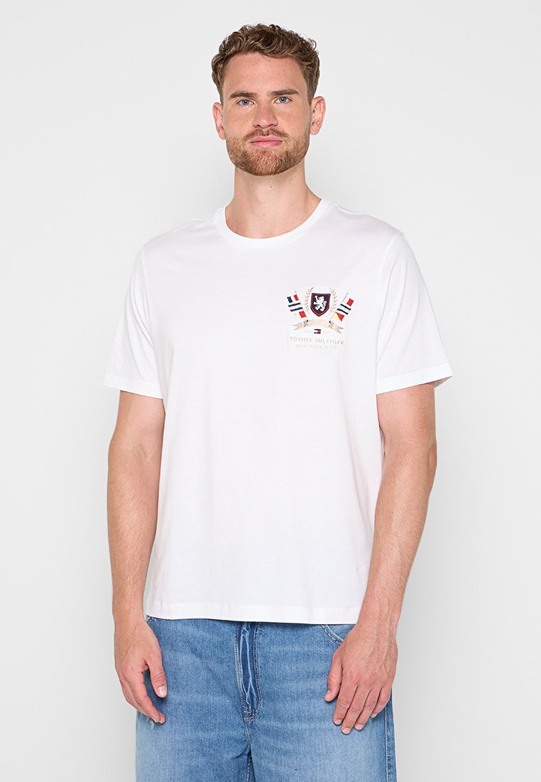 HILFIGER COLOUR CRES Media 1
