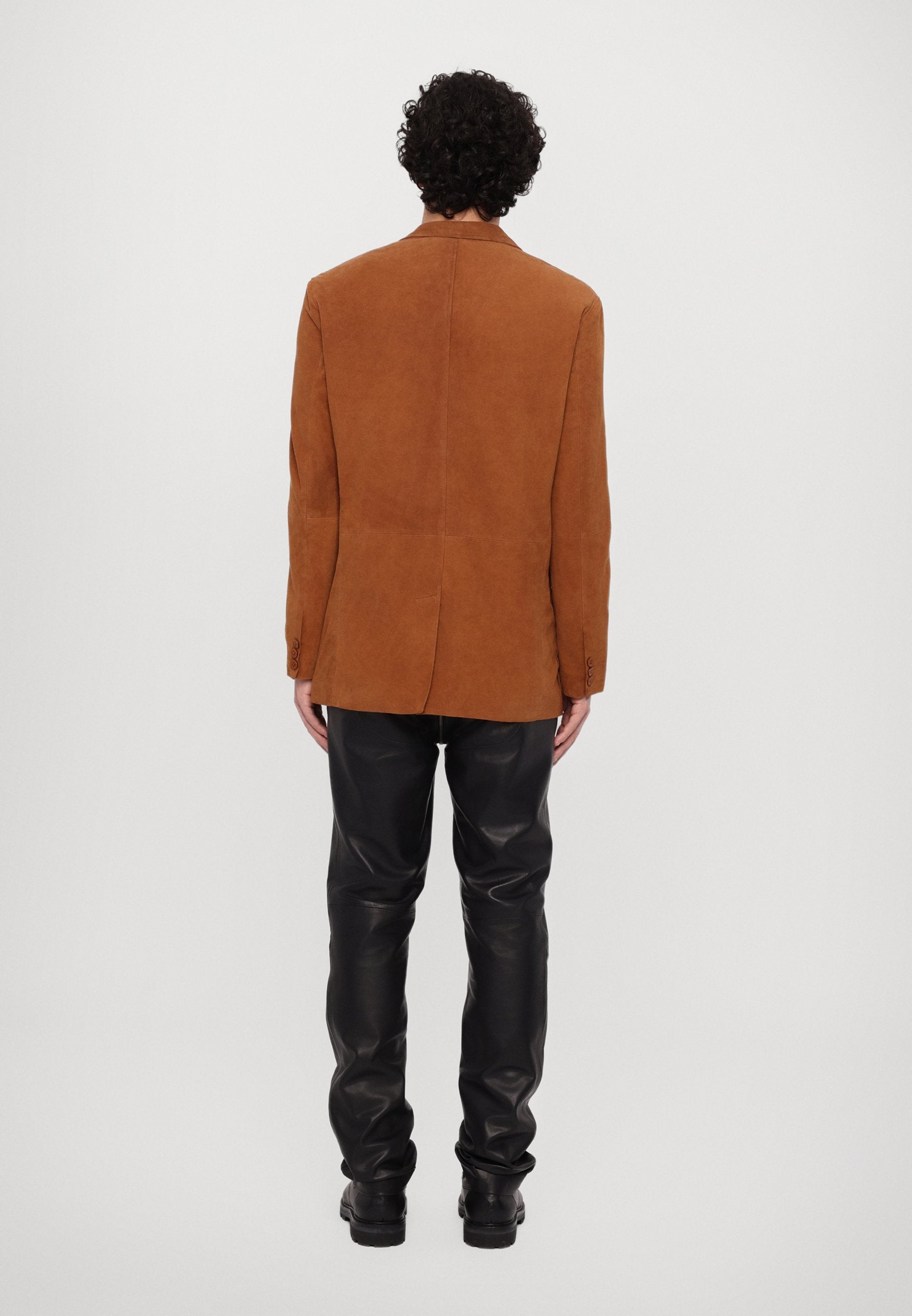 STUDIO ID PEDRO