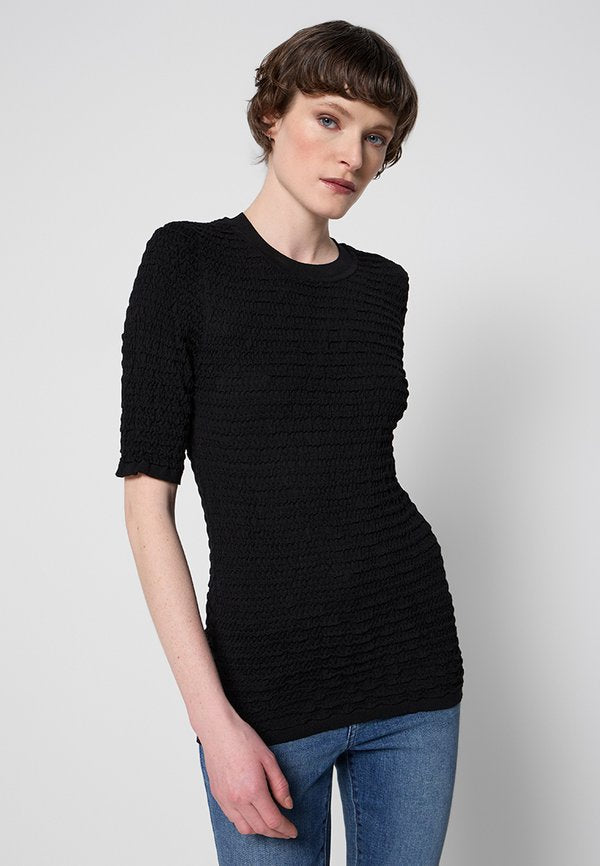 DKNY