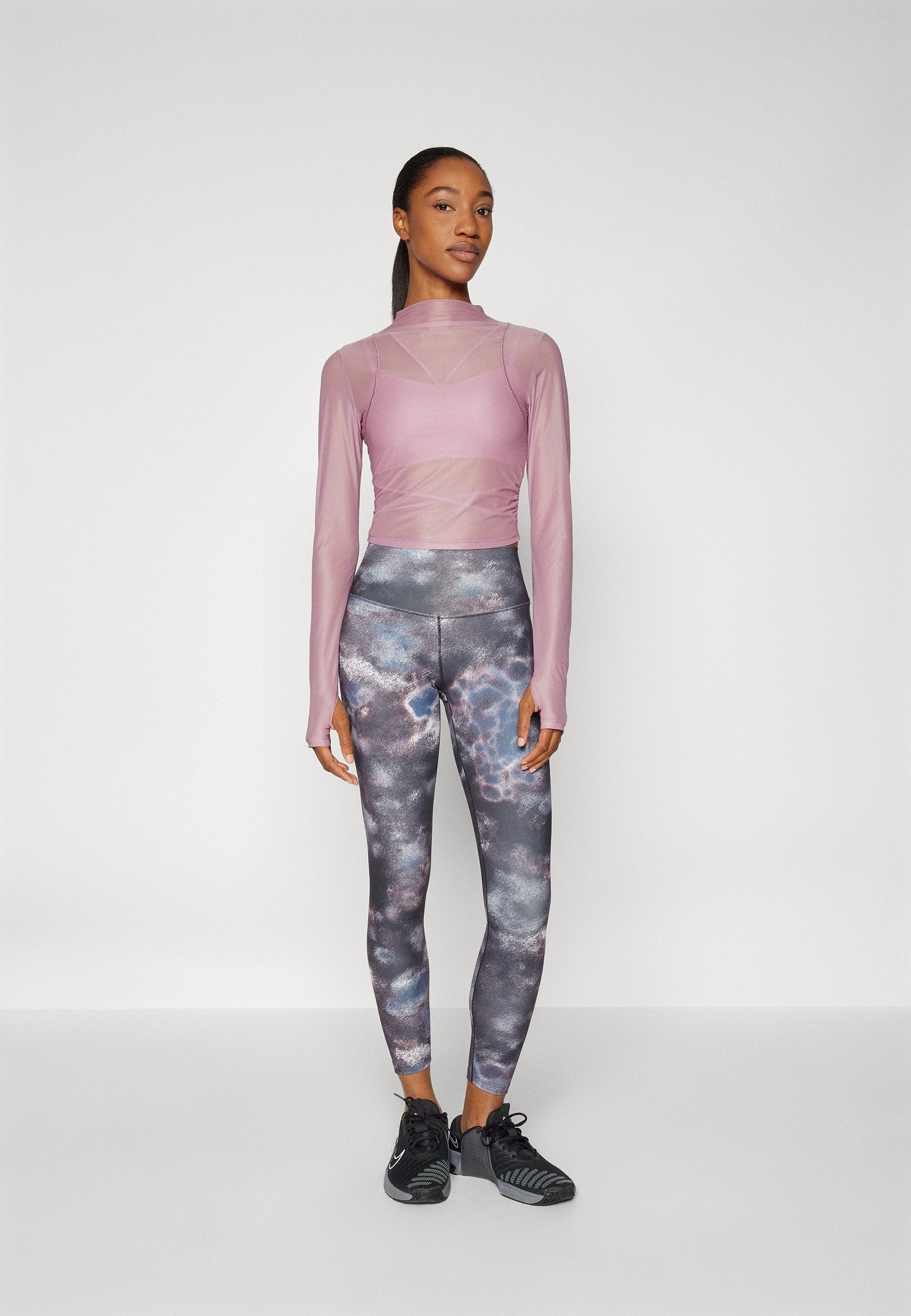 Nike Performance TOP SHEER