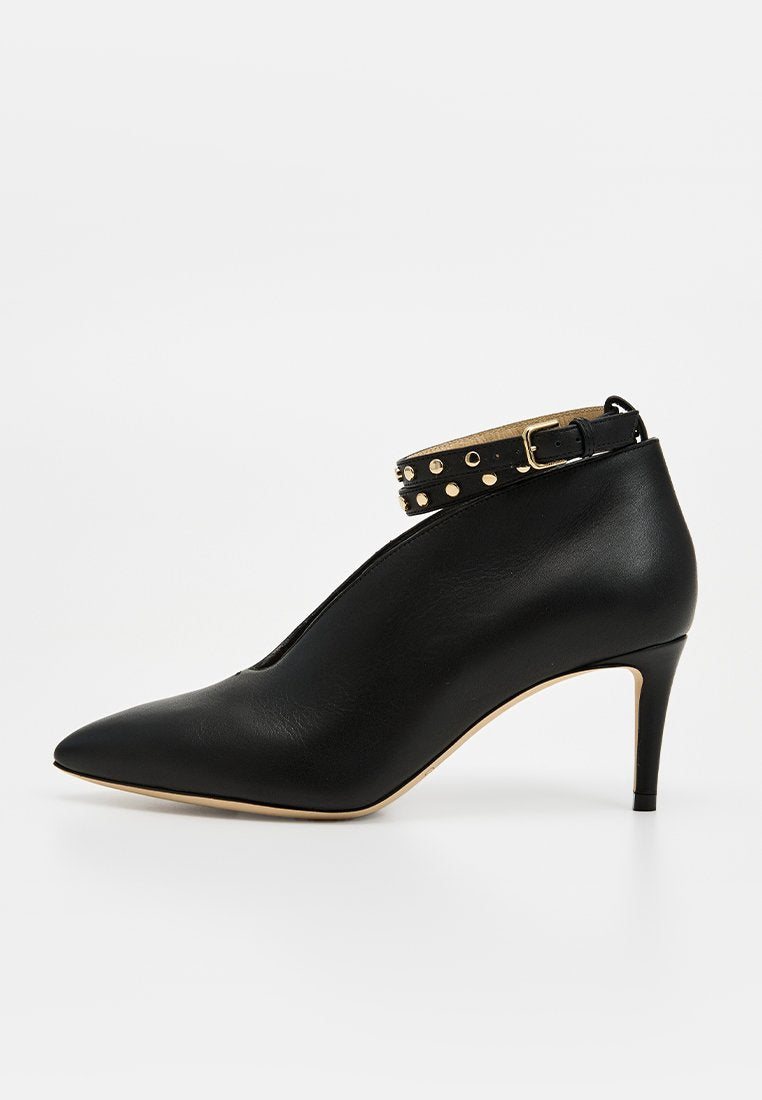 Jimmy Choo LARK