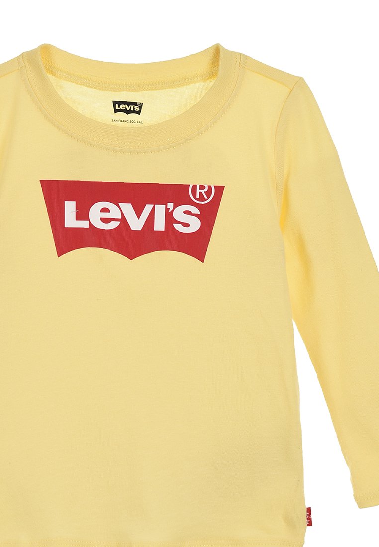 Levi's® RUFFLE
