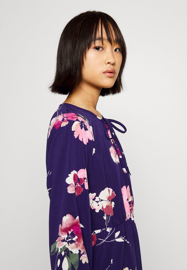 Vero Moda Petite VMSHILAH NAJA